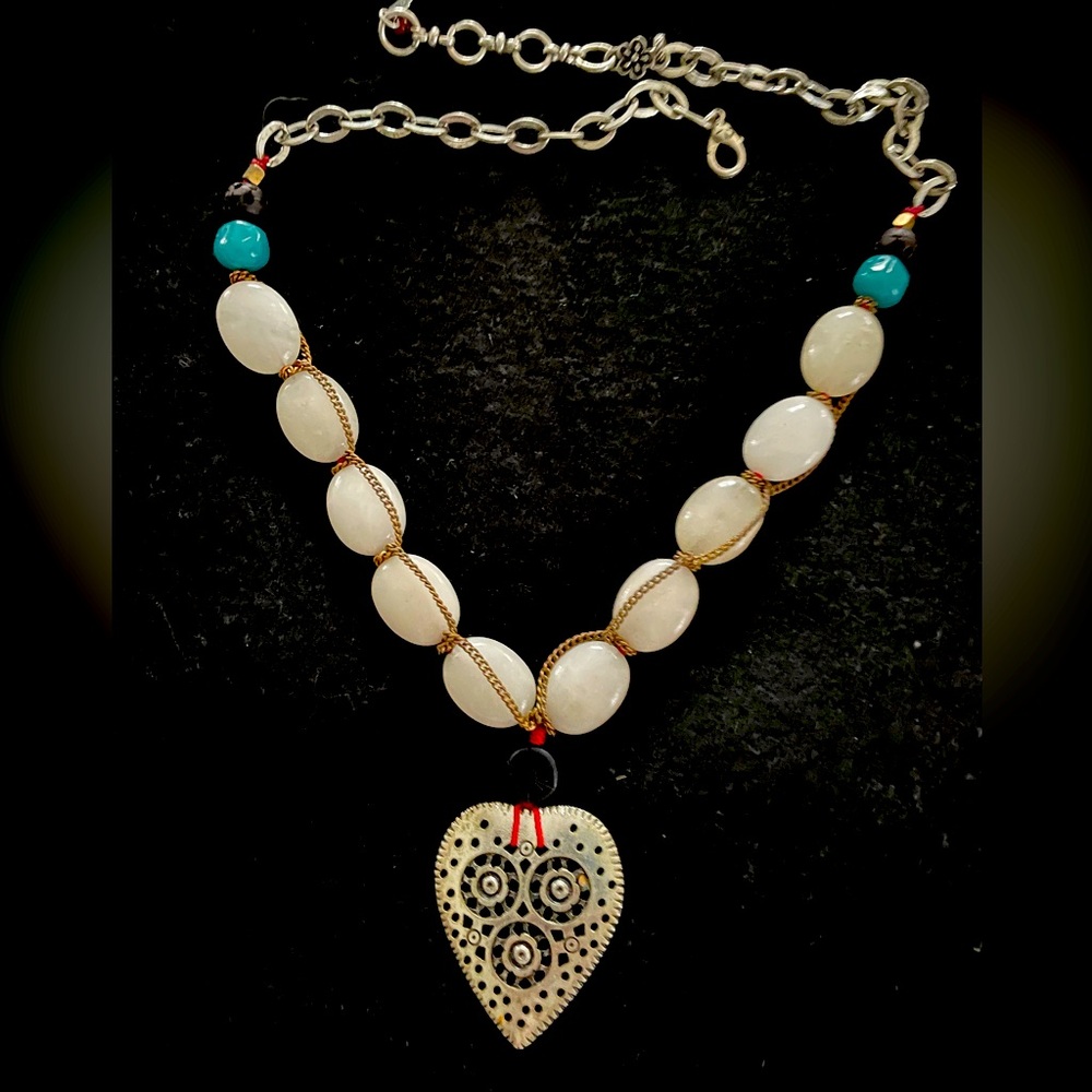 Lucky Brand Silver White Turquoise Stone Beaded Necklace Adjustable 15-22”